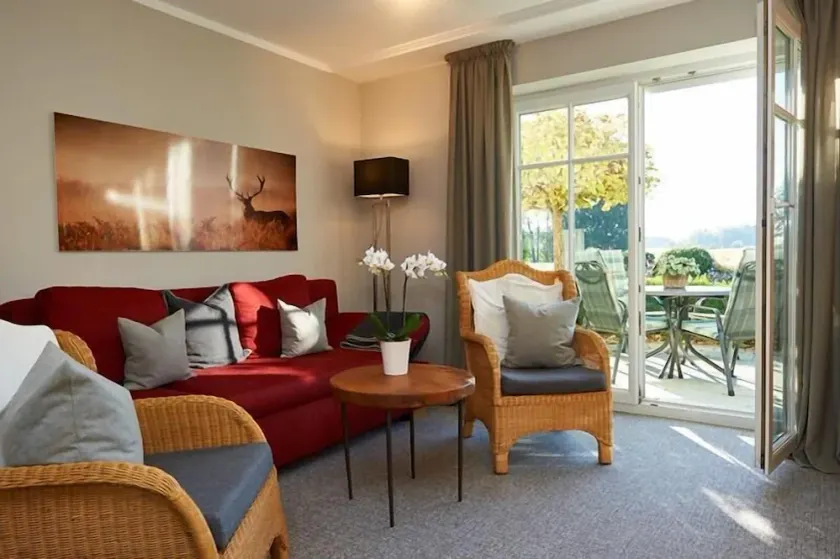 Apartment with 1 sep. Bedroom in idyllic location, terrace, 45sqm - Image 1