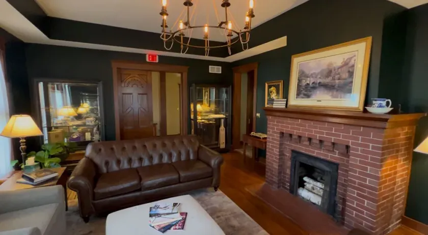 Charleston House Bed & Breakfast Inn - Image 1