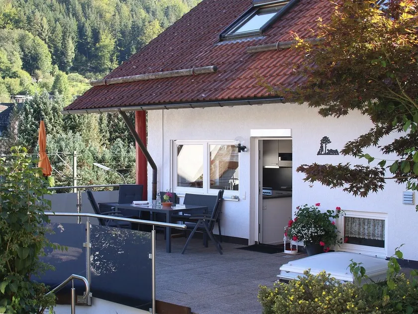 Appartamento di vacanza \"Am Eiberg\" con vista sulle montagne, terrazza privata e Wi-Fi - Image 1
