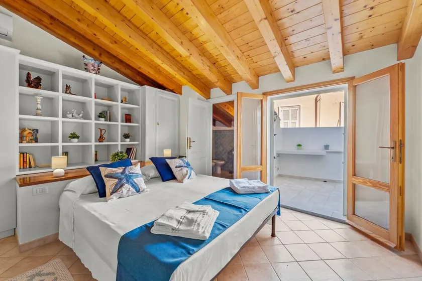 Sweet Dream House - Image 1