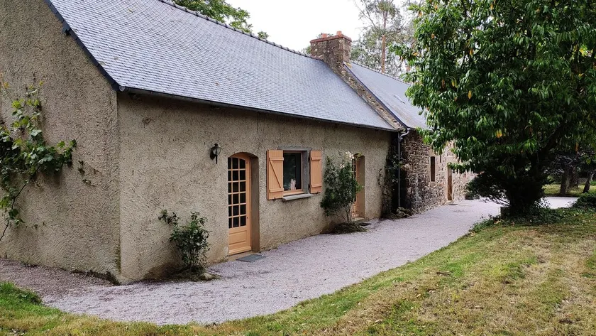 Maison Bretonne sur Grand Parc Arboré a 10 Minutes de la Côte - Image 1