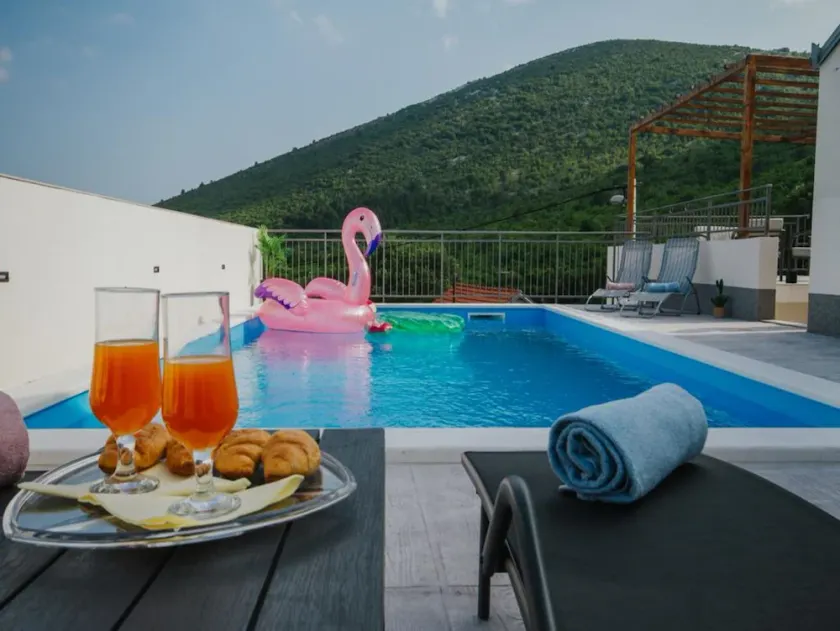 Tranquil Getaway Villa Prapatnica with Pool and Garden - Image 1