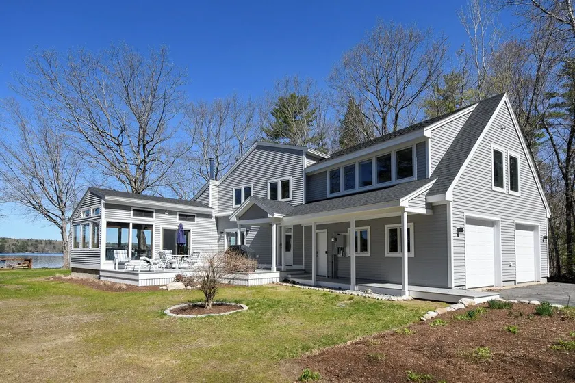 * NEWLY RENOVATED * Modern 4-bedroom home on Long Lake with sunset views! - Image 1