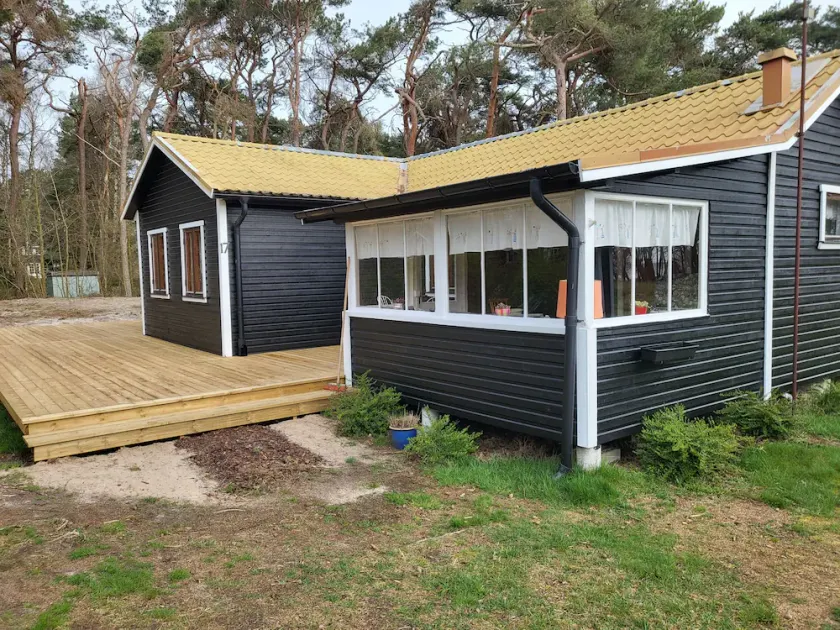 Beachfront Cottage Österlen-Kyhl's beach - Image 1