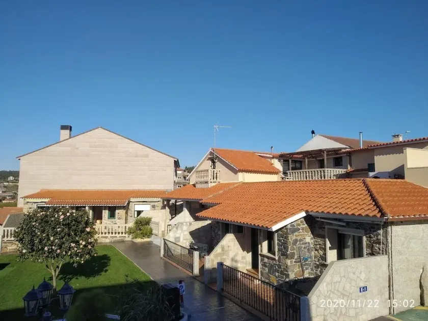 La Refrada: Studio with Terrace and Garden View - Image 1