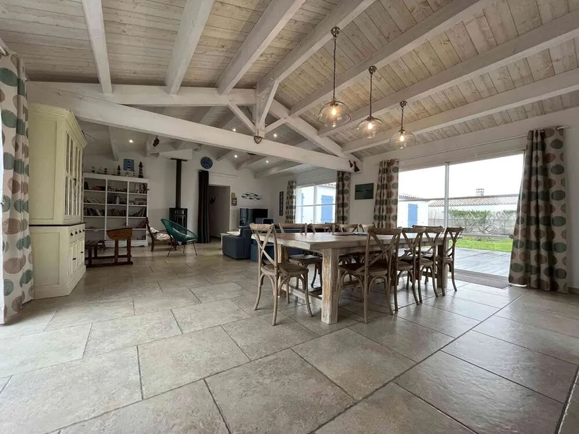 Villa mit 3 Schlafzimmern, Pool und geschlossenem Garten, nah am Meer - Image 1