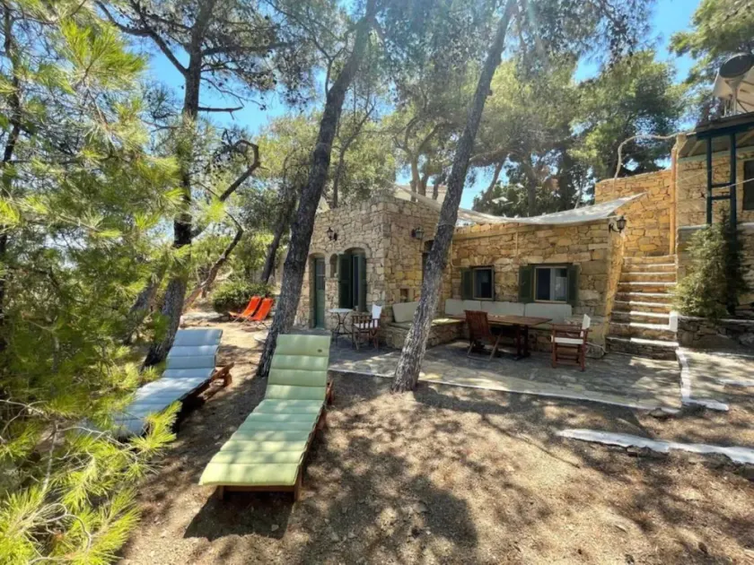 PETRINO2, UMA FANTÁSTICA CASA LERIANA STONEBUILT TRADICIONAL - Image 1