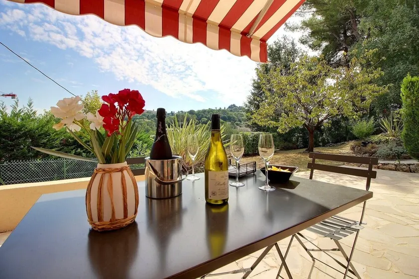 Bel Appart 50 m2 Dans le Site Classé de Mougins, Clim Terrasse - Image 1