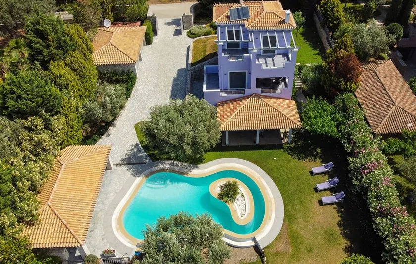 Villa Dalousa Retreat - 5 min to the beach  private pool/jacuzzi spa - Image 1