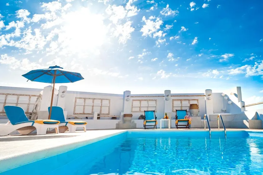 Dionysus villa med privat pool, kun få skridt fra stranden - Image 1
