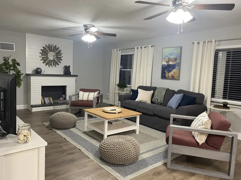 Coastal Home w/ Outdoor Living, 10 min to Beach - Image 1