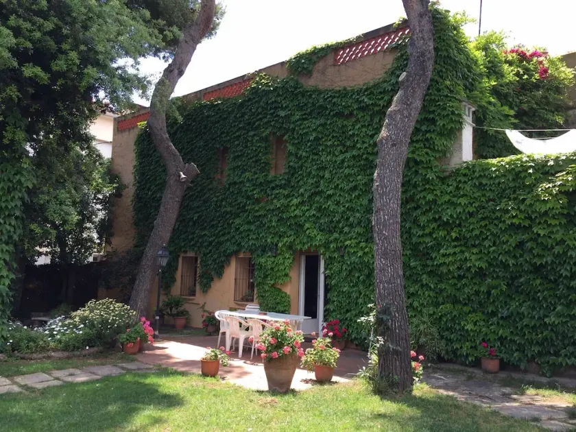 Villa méditerranéenne près de la mer et Barcelone - Image 1