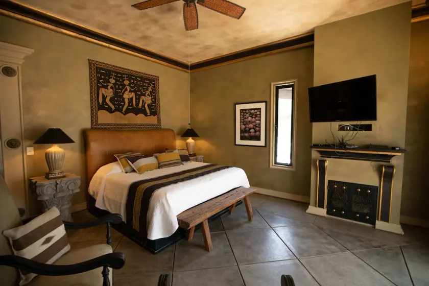 New Listing! Ajijic Luxury Suite on the lake - Image 1