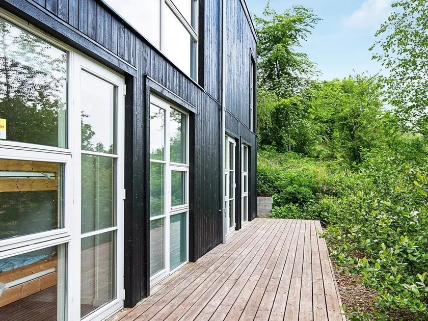 Gorgeous Holiday Home in Ebeltoft with Hot Tub - Image 1