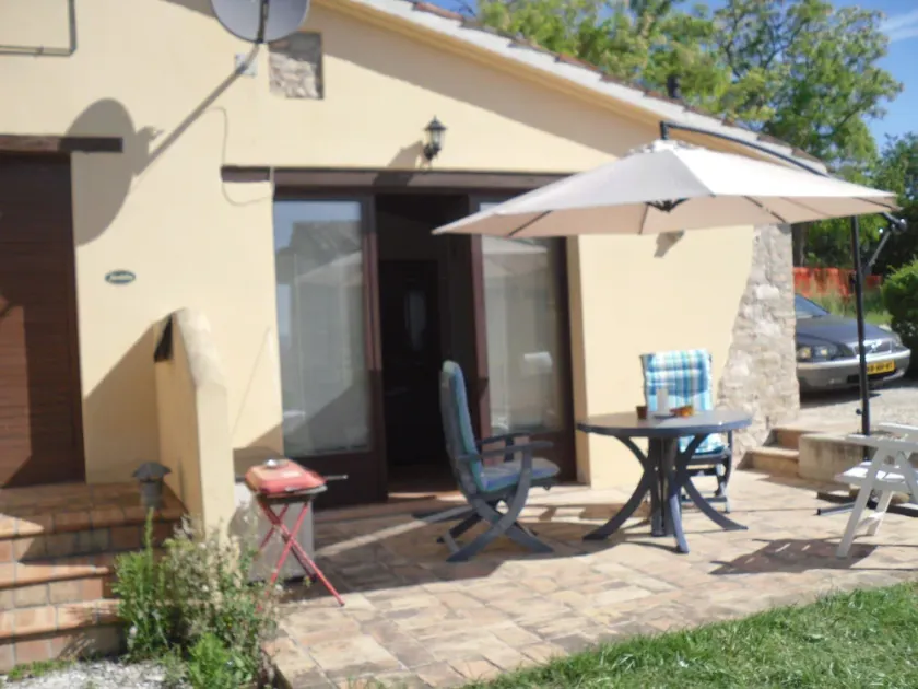 Gemütliches Ferienhaus in San Lorenzo in Campo - Image 1