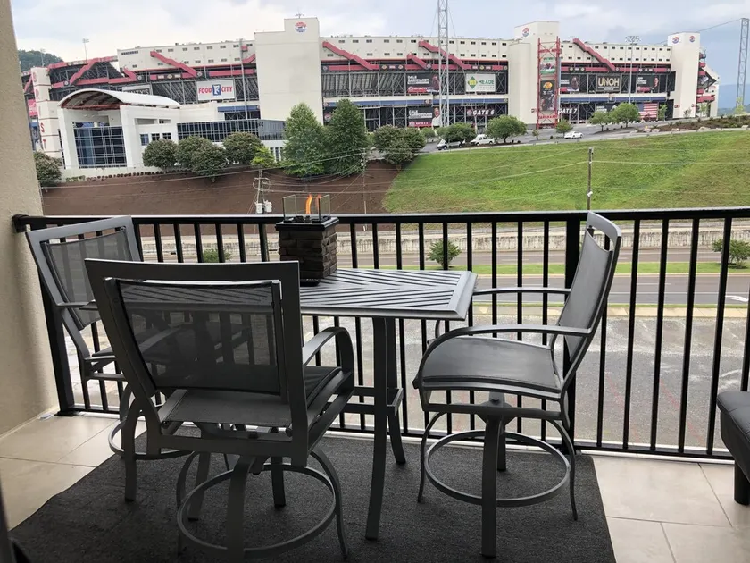 Condo à quelques pas de Bristol Motor Speedway! - Image 1