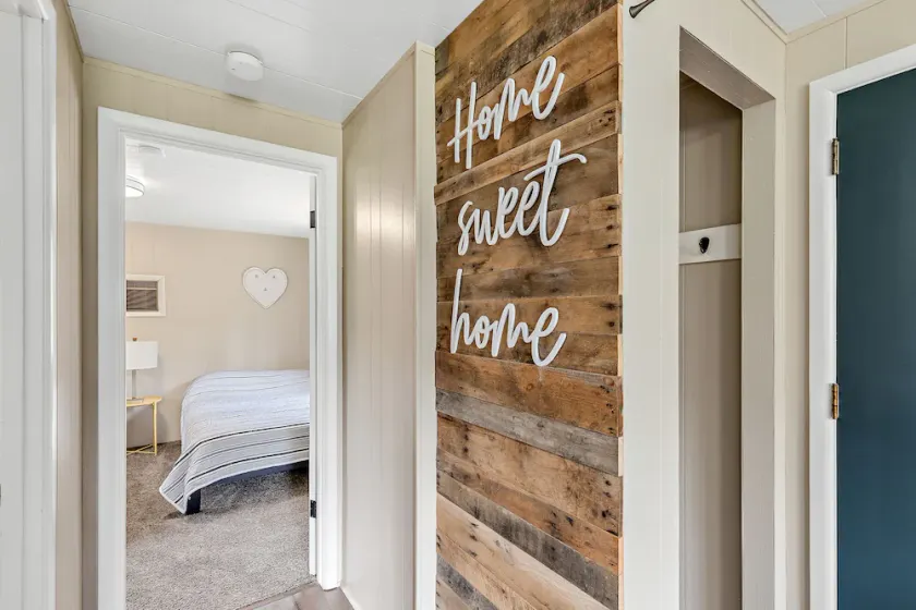 Cozy cabin for the family! - Image 1