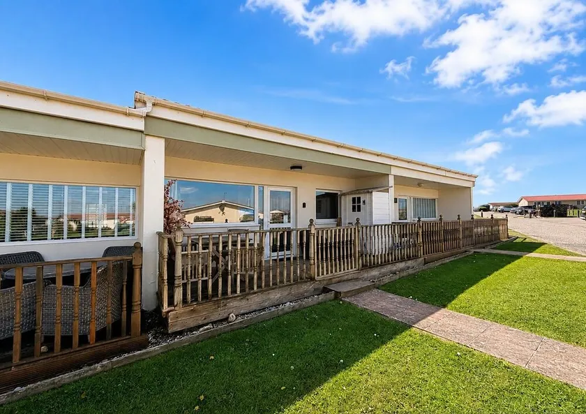 Chalet til leje på Rainbows End Holiday Park nær Bacton ref 31039R - Image 1
