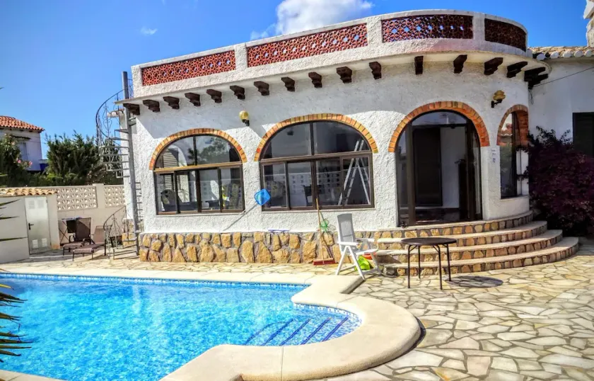 Villa à Els Poblets / Denia, plage 800m, piscine privée, wifi, climatisation - Image 1