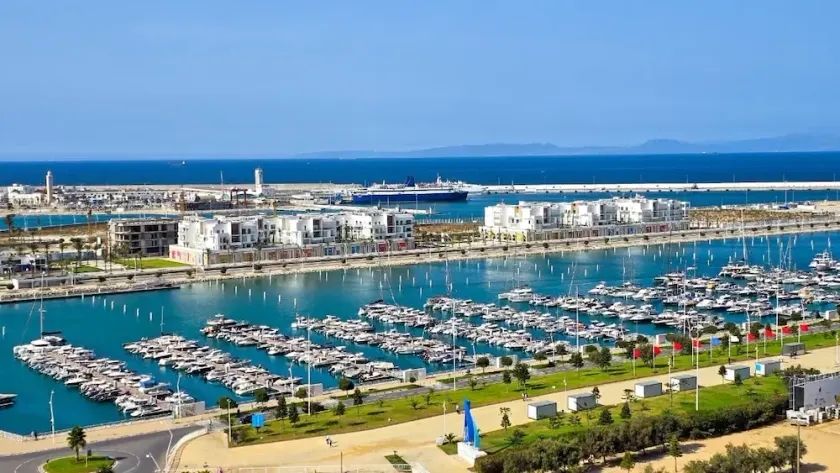 Heart Tangier  Marina & Mall 1 min away - Image 1