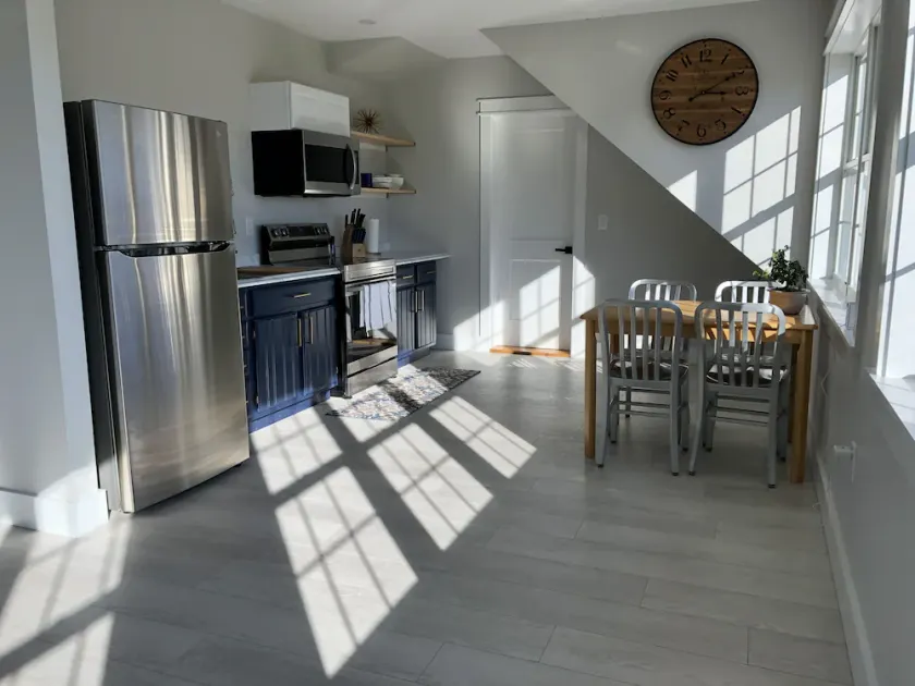 Sparkling New Apartment! - Image 1