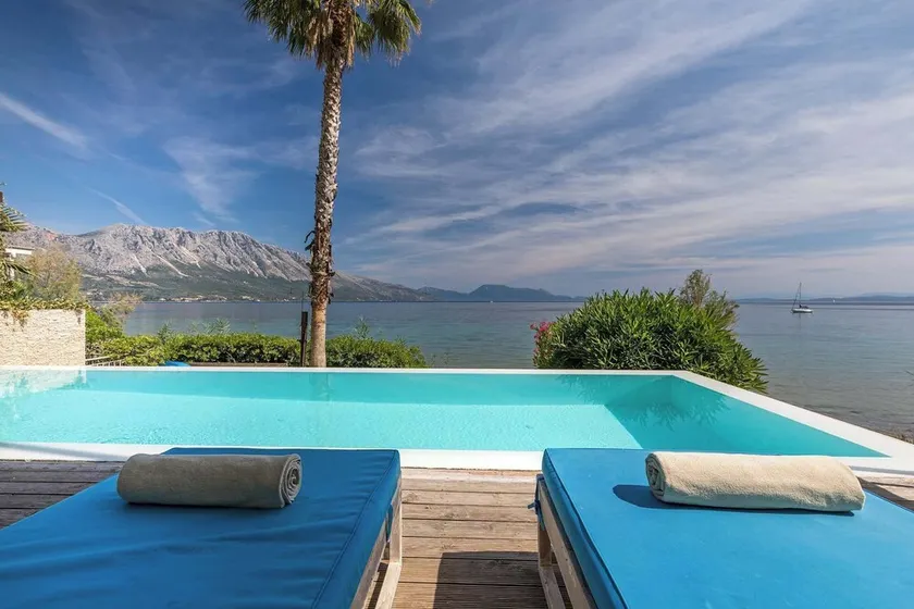 Villa Madouri 5 bed seafront villa with private pool - Image 1