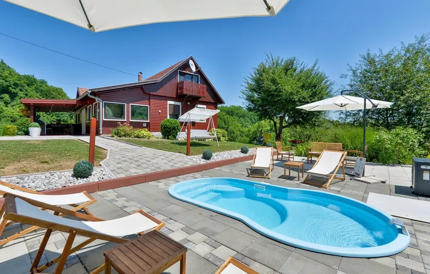 Hyggeligt hjem i Mrzlo Polje med sauna - Image 1