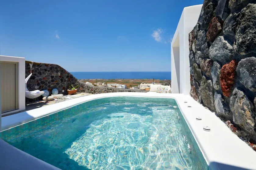 Finikia -Foinikia - Luxury Cave - A Wonderful 2 Bedroom Villa - Hot Tub - Image 1