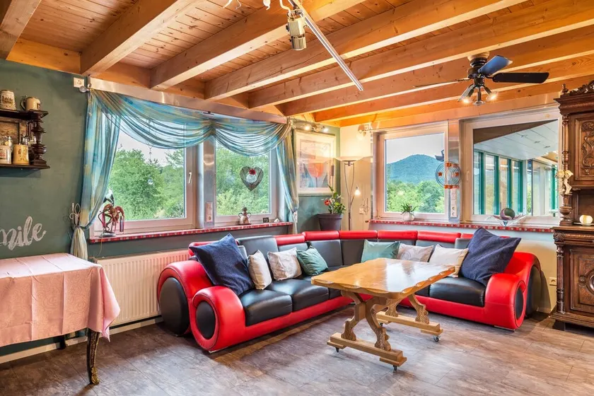 Ferienhaus 'Bei Den Holzäppeln' mit Bergblick, Balkon und WLAN - Image 1