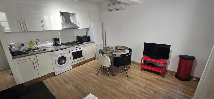 T2 renoveret aircondition kvarter Vernet i hjertet af intramurale - Image 1