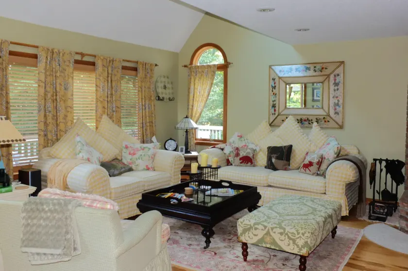 Great House Great Location. Perfect for Families. Stratton,Bromley, Manchester - Image 1