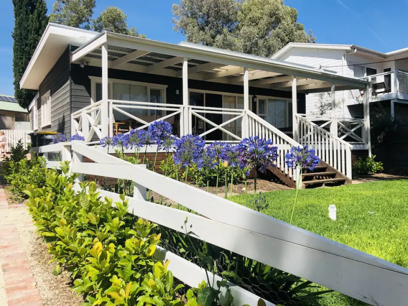 Port Willunga Beach Shack - Image 1