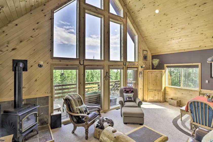 Secluded Fairplay Home w/ Hot Tub & Mountain Views - Image 1