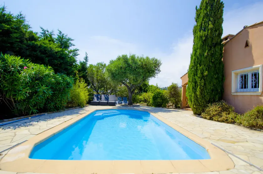 Lussuosa villa con vista sul green, Golfo di Saint Tropez - Image 1