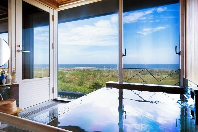Hotel Ichinomiya Seaside Otsuka - Image 1