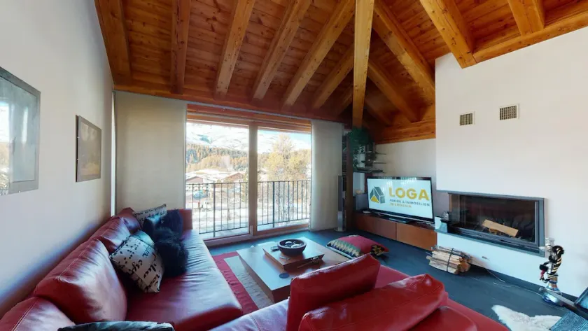 Large 3-½ room maisonette on the 2nd floor. - Image 1