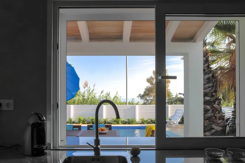 Villa med pool og havudsigt, ideel til 3 generationer / 2 familier med venner - Image 1