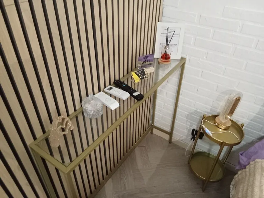 Floris Guest House - Image 1