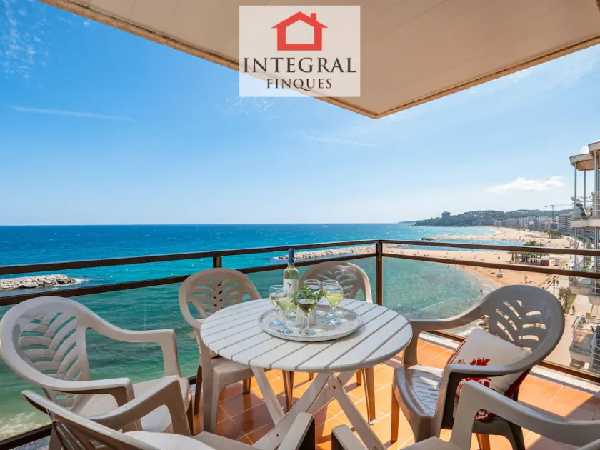 Modern Seaside Apartment, Sant Antoni - Image 1