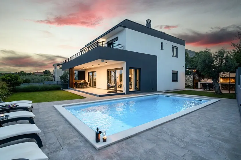Villa Kali near Pula for 8 people with fitness & sea view - pet friendly - Image 1