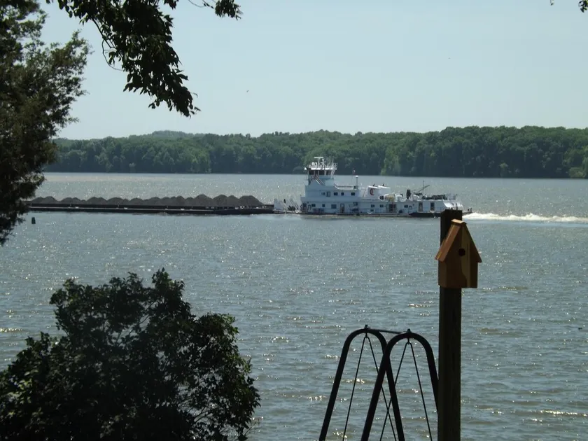 Lake Barkley Main Channel Waterfront Home (spektakuläre Aussicht) - Image 1
