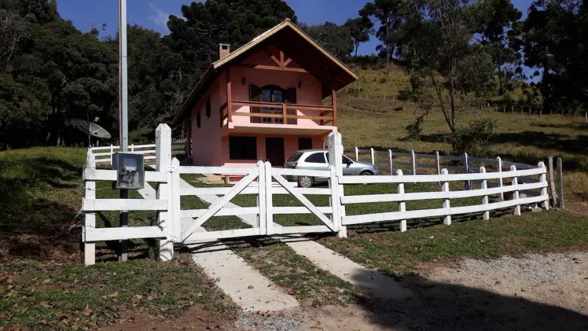 Chalet 9km Gonçalves- Bairro dos Costas - Image 1