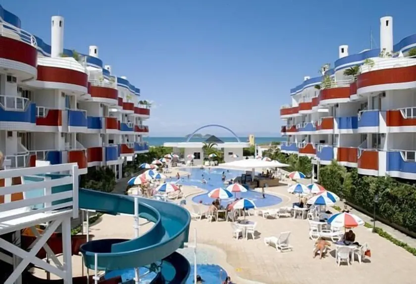 Ingleses Holiday - Image 1