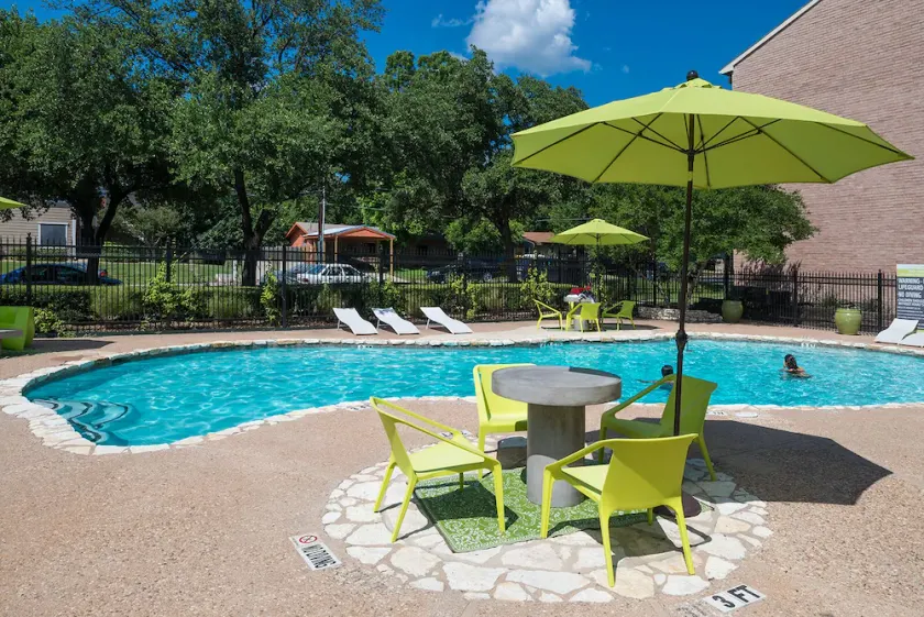 Landing Apartments - Austin near Windsor Park - Image 1