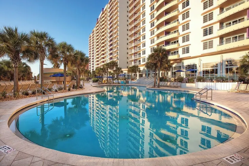 Club Wyndham Ocean Walk - Image 1