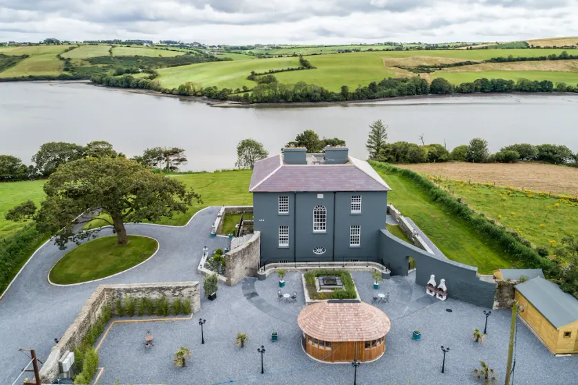 Ballywilliam House Kinsale,sleeps 32 guests, 8 mins to town, 14 night minimum stay - Image 1