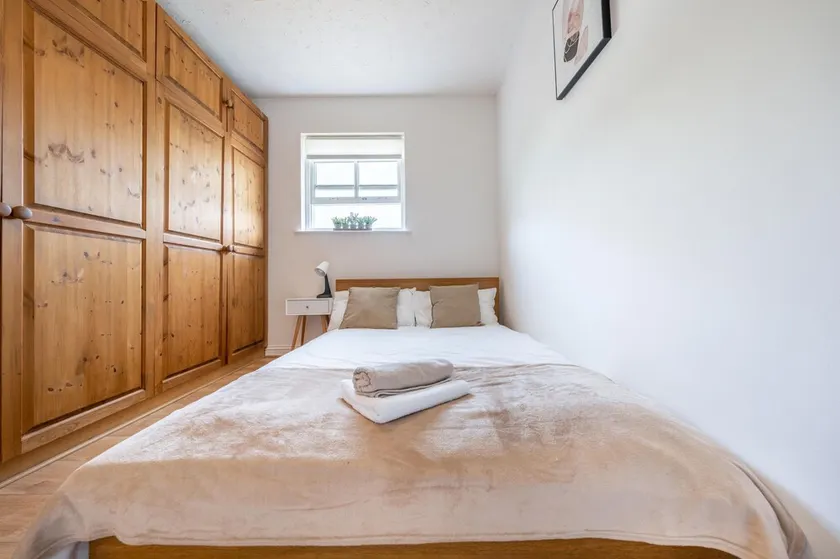 Town center apartment in Bishops Stortford - Image 1