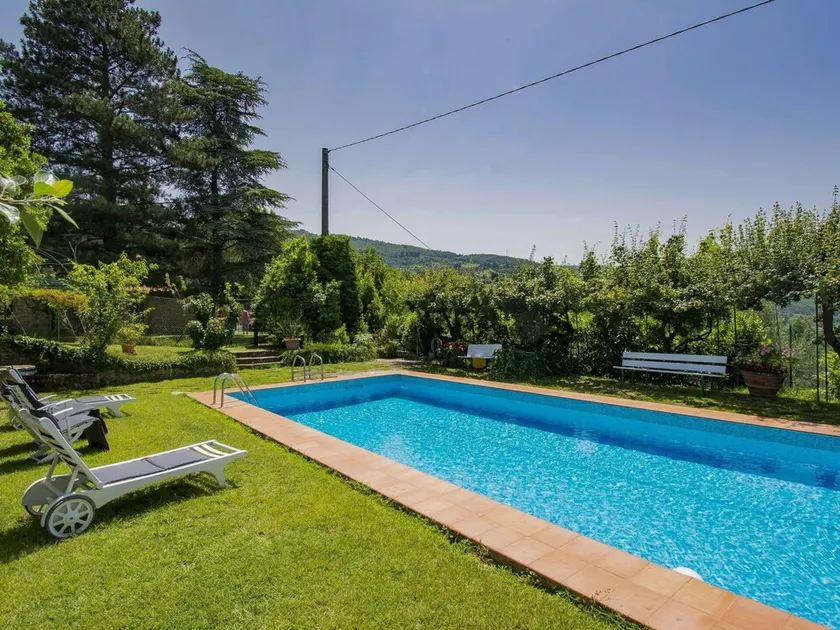 Wunderbares alleinstehendes Ferienhaus mit  W-LAN, Pool, TV, Terrasse und Haustiere erlaubt - Image 1
