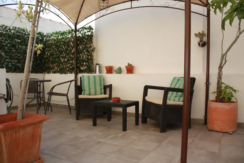 Sunny Cottage @Faro Old Town - Image 1