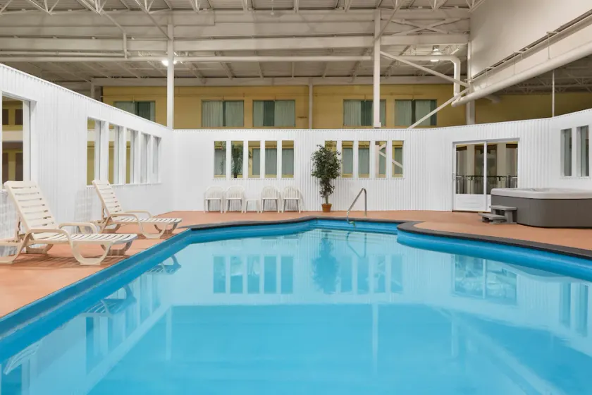 Hotel Le Mirage Blainville - Image 1